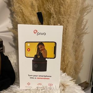 New Pivo with remote and tripod